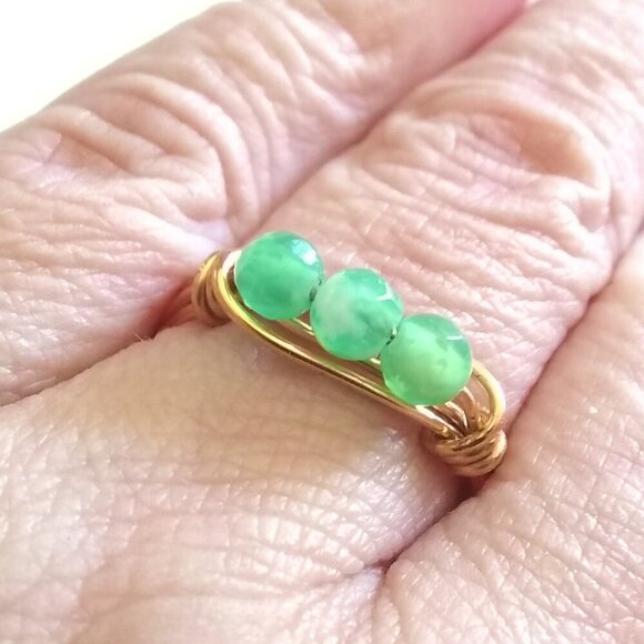 Size 8.5 ~ Apple Green Agate ~ Slim Dainty Beaded Ring ~ Durable EveryDay Wear! - Picture 6 of 9